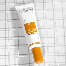 CREMA SATINADA TOQUE DE COLOR PIEL DORADA DE NOVEXPERT 30ML.
